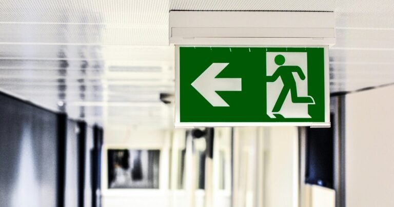 exit sign mat usage