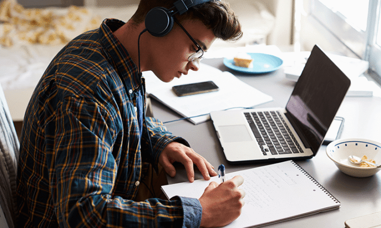 Benefits and Challenges of Virtual Classrooms